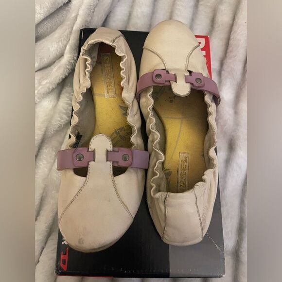 Diesel flats/shoes cream & purple size 6.5 - Picture 1 of 6